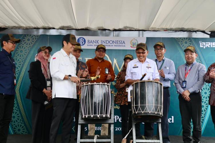 Layani Penukaran Uang Rupiah, Pertama Kalinya Serambi Sultan Lontara Hadir di Bulukumba