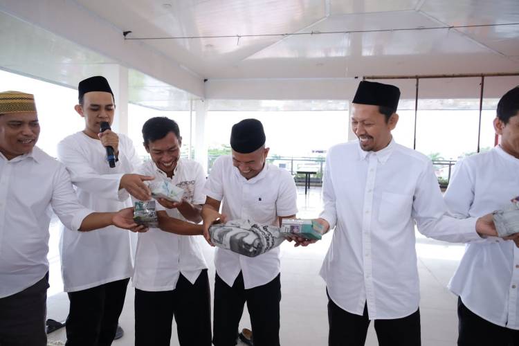 Buka Puasa Diskominfo Bulukumba Seru dan Membahagiakan
