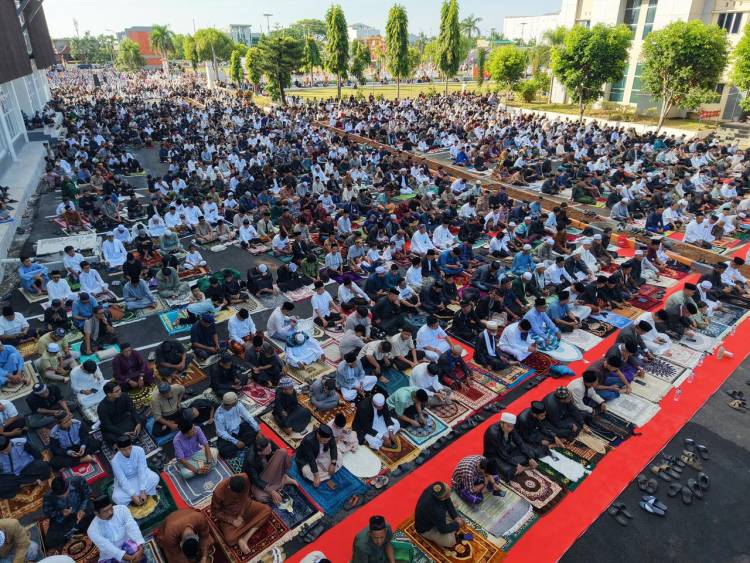 Shalat Idul Fitri 2026 Dipusatkan di Pelataran Gedung Ammatoa