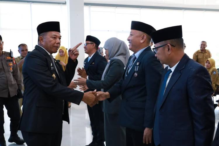 Bupati Andi Utta Lantik 5 Kepala OPD Hasil Selter