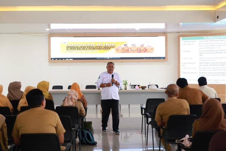 Bulukumba Menuju Kabupaten "Sangat Inovatif":  100 ASN Ikuti Coaching Clinic IGA Award di Gedung Pinisi