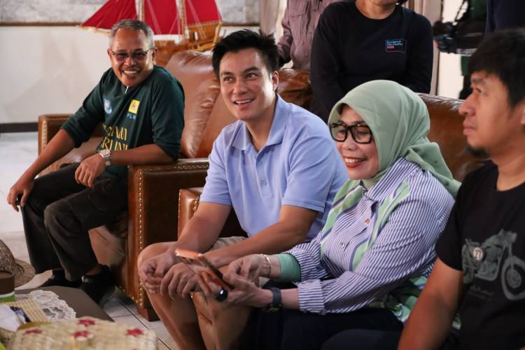 Kunjungi Bulukumba, Baim Wong Akan Garap Film di Tanjung Bira