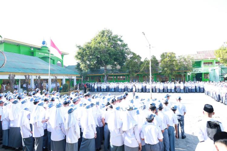 Bupati Andi Utta Ajak Wujudkan Sekolah Aman, Ramah Anak dan Bebas Perundungan di Hari Pertama Tahun Ajaran Baru
