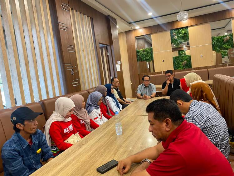 Pertemuan Rektor Unhas dan IKA Unhas Bulukumba, Prof. JJ: Bulukumba Jadi Lokasi Puncak Dies Natalis Unhas