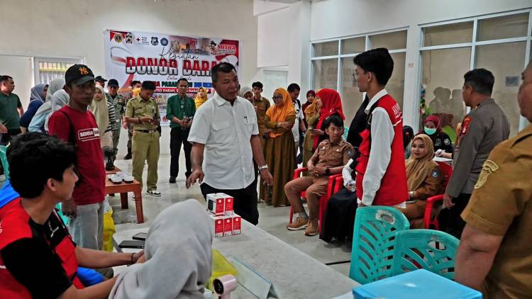Kerjasama Lions Club Bulukumba, KKN Unhas Gelar Donor Darah di Pasar Sentral