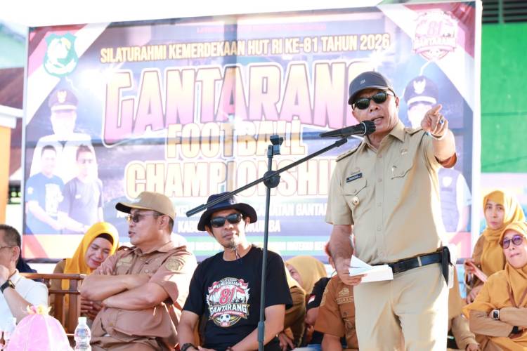 Jelang HUT ke-81 RI, Bupati Andi Utta Buka Turnamen Sepakbola di Gantarang