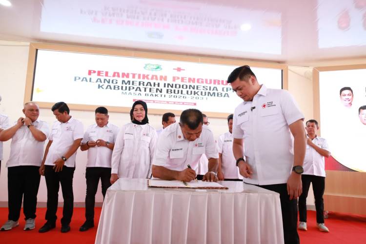 Lantik Pengurus PMI Bulukumba, Adnan Purichta: Dari Dulu Pak Bupati Miliki Jiwa Kemanusiaan