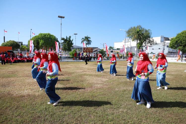 Meriahkan HUT RI, Dharma Wanita Gelar Lomba Senam Kreasi TP PKK Bulukumba