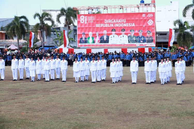 Sukses Kibarkan Sang Merah Putih, Paskibraka Bulukumba Dapat Aplaus dari Warga dan Peserta Upacara