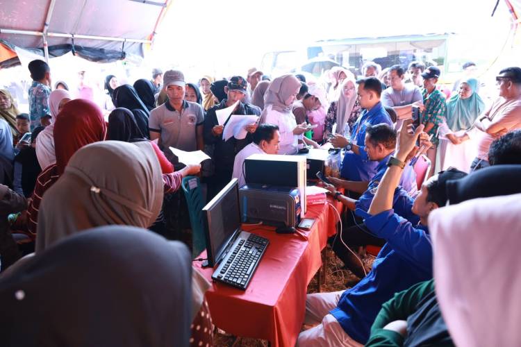 Dukcapil Bulukumba Catatkan 931 Administrasi Kependudukan Terlayani di Jambore Pelayanan Publik Bontotiro