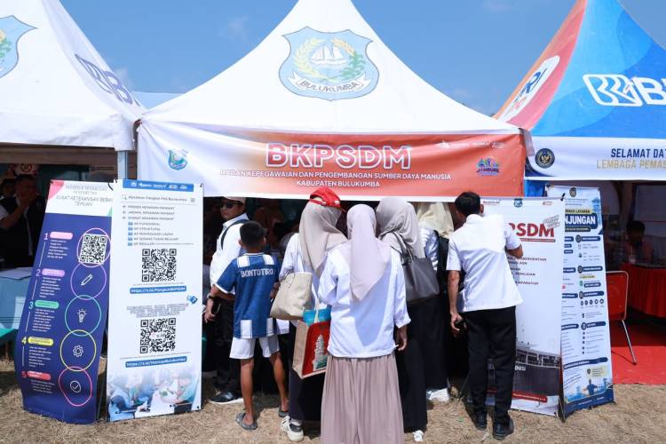 Tak Hanya Layani Masyarakat, Melalui BKPSDM, ASN Mendapat  Layanan Kepegawaian di Jambore Pelayanan Publik