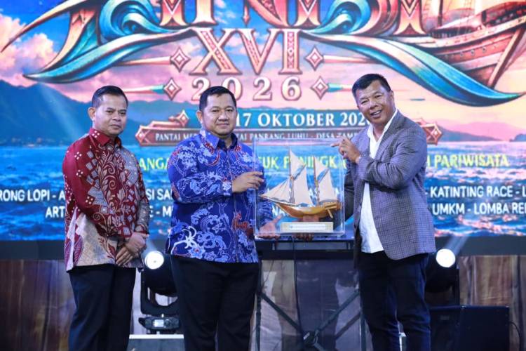Bulukumba dan Penajam Paser Utara Jalin Kerja Sama Pembangunan Antar Daerah di Festival Pinisi 2026